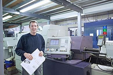 开着高达去种田 《光年拓荒》再曝最新实机演示